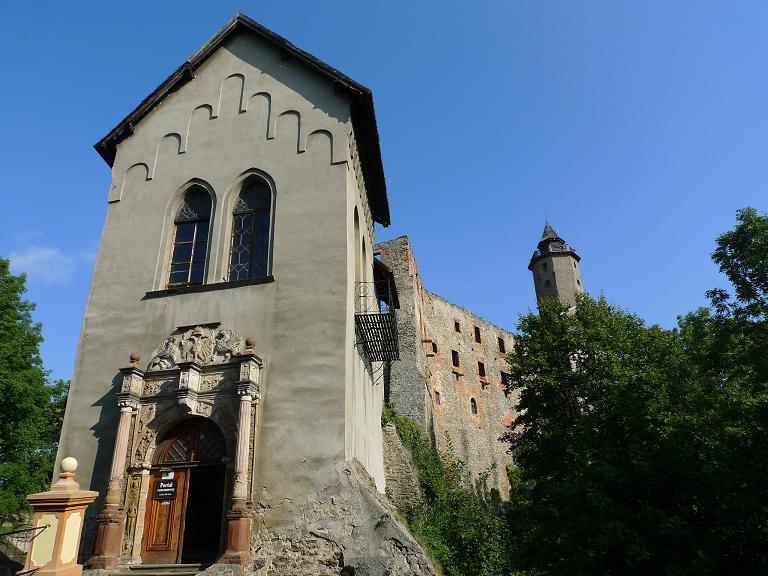 Zamek Grodno - ARKA-TOUR Arkadiusz Felkle Wrocław wycieczki szkolne